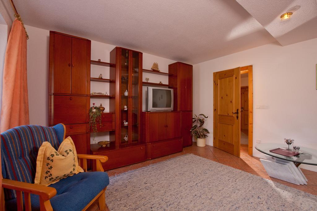 Appartementhaus Längenfeld Zimmer foto