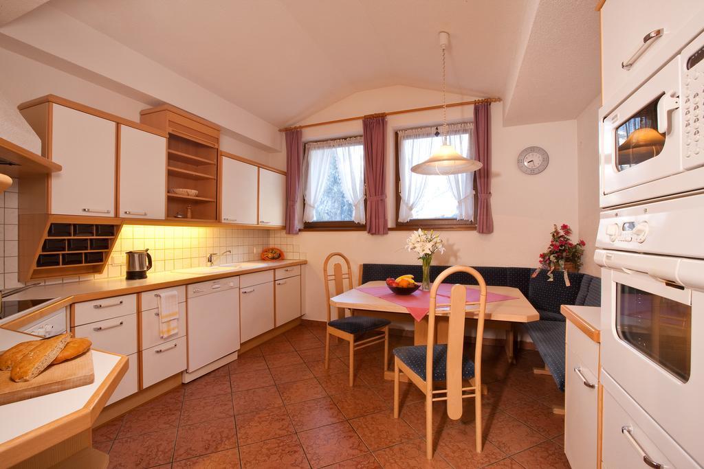 Appartementhaus Längenfeld Zimmer foto